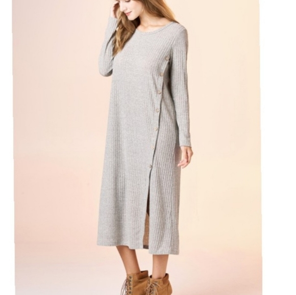 ODDY Maxi Sweater Dress - Picture 6 of 11